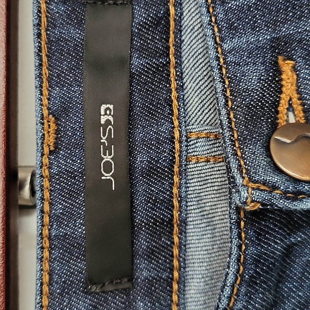 Joe’s Jeans Cropped Skinny Jeans -  Dark Indigo - 27" - Picture 2 of 6